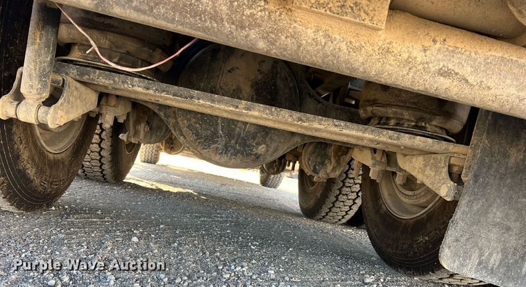 image for item NA9178 2000 Mack CH613 dump truck