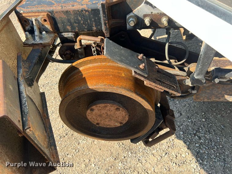 image for item NA9178 2000 Mack CH613 dump truck