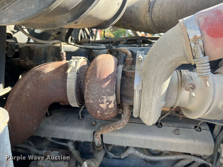 image for item NA9178 2000 Mack CH613 dump truck