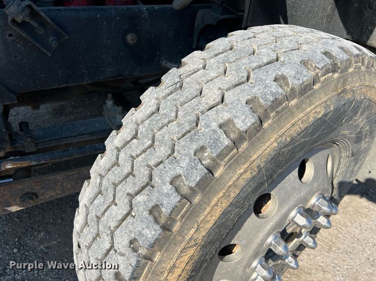 image for item NA9178 2000 Mack CH613 dump truck