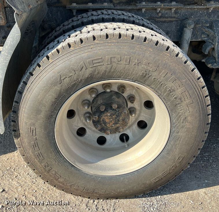 image for item NA9178 2000 Mack CH613 dump truck