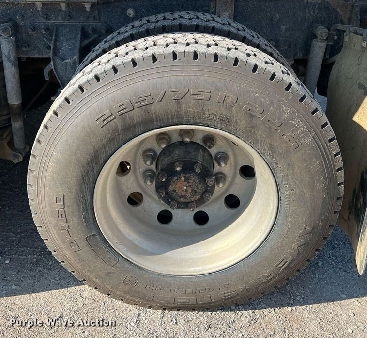 image for item NA9178 2000 Mack CH613 dump truck