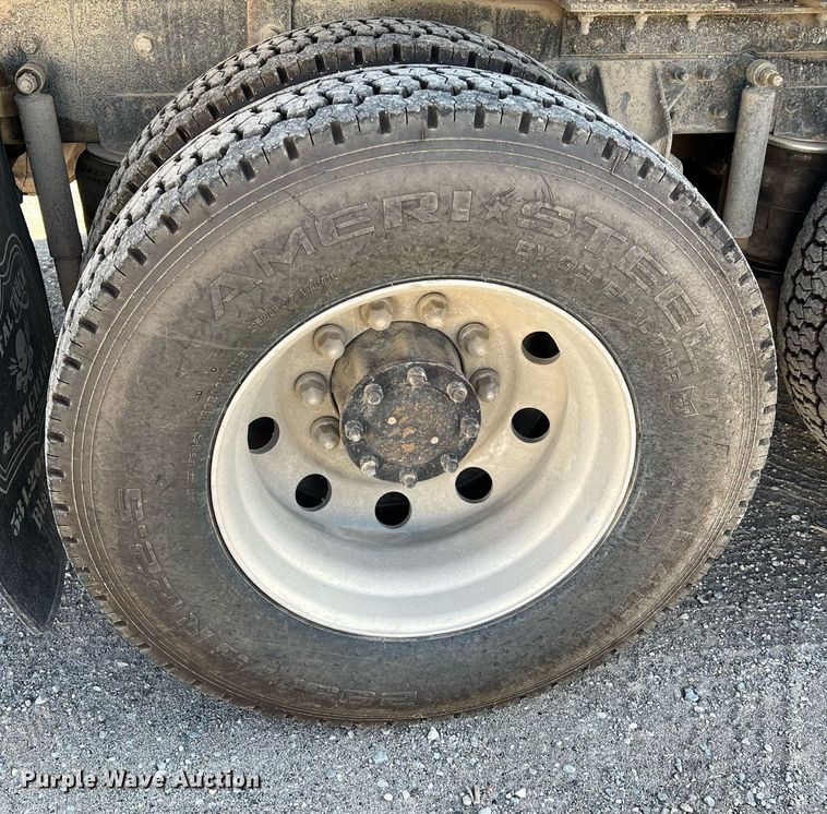 image for item NA9178 2000 Mack CH613 dump truck