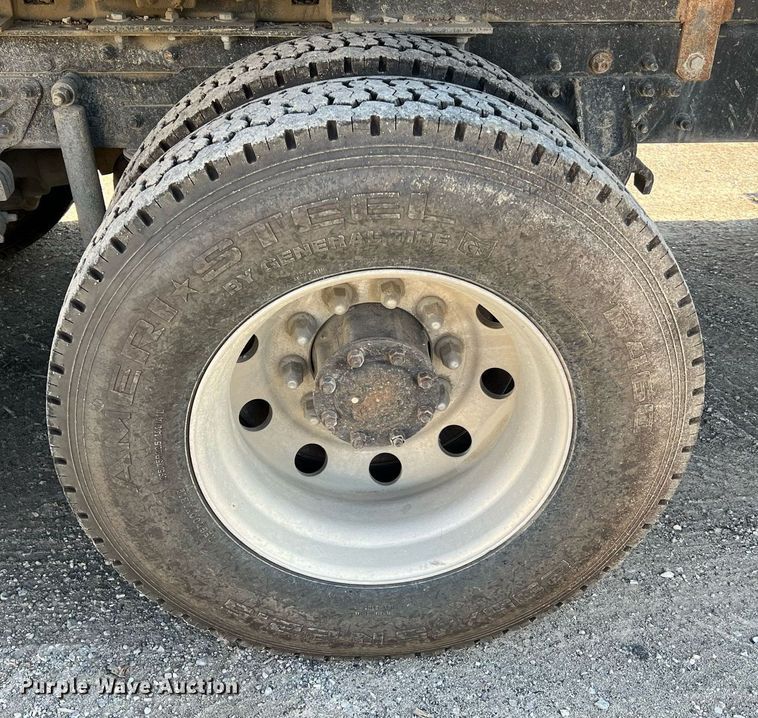 image for item NA9178 2000 Mack CH613 dump truck