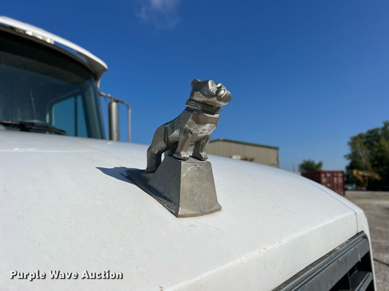 image for item NA9178 2000 Mack CH613 dump truck