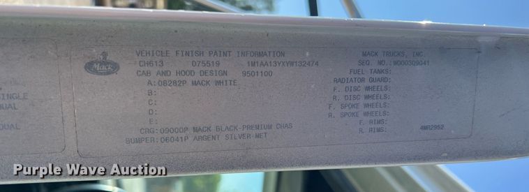 image for item NA9178 2000 Mack CH613 dump truck