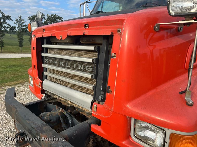 image for item NA9181 2003 Sterling L-Line dump truck