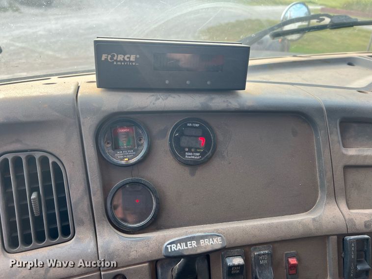 image for item NA9181 2003 Sterling L-Line dump truck