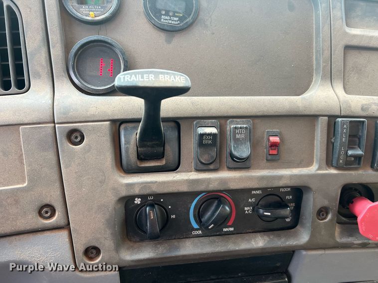 image for item NA9181 2003 Sterling L-Line dump truck