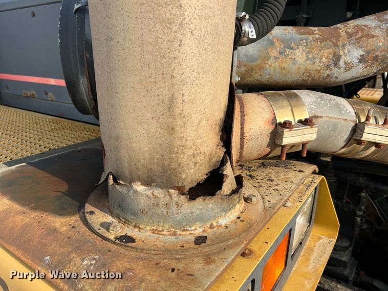 image for item NA9182 1994 Caterpillar Challenger 75C  tractor