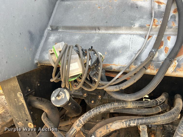 image for item NA9182 1994 Caterpillar Challenger 75C  tractor