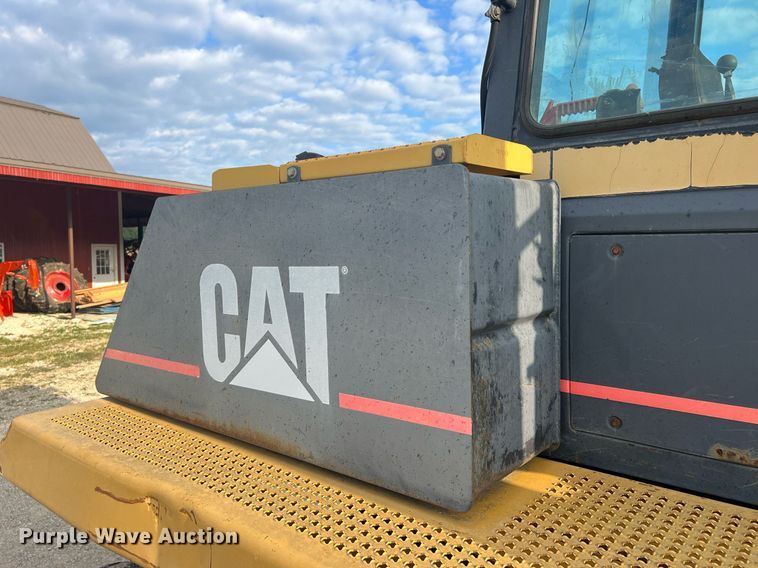 image for item NA9182 1994 Caterpillar Challenger 75C  tractor