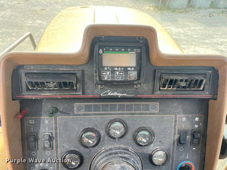 image for item NA9182 1994 Caterpillar Challenger 75C  tractor