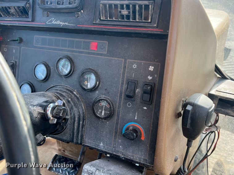 image for item NA9182 1994 Caterpillar Challenger 75C  tractor
