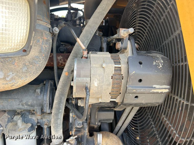 image for item NA9182 1994 Caterpillar Challenger 75C  tractor