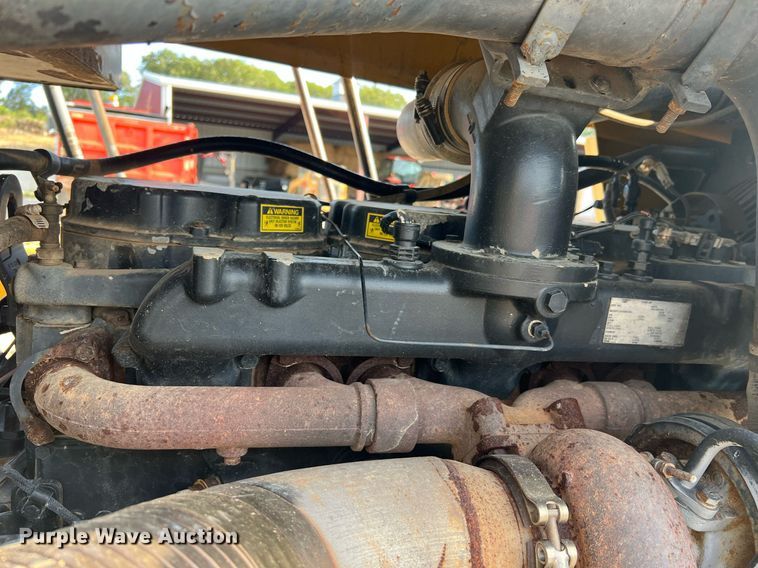 image for item NA9182 1994 Caterpillar Challenger 75C  tractor