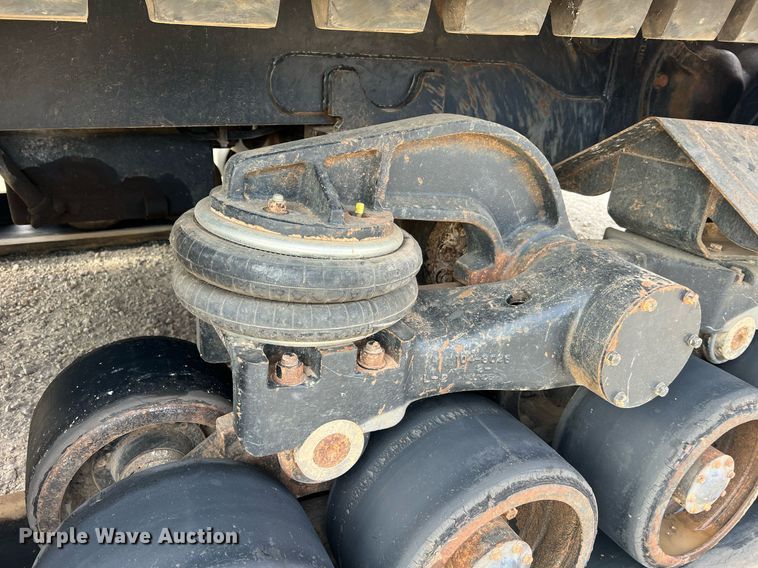 image for item NA9182 1994 Caterpillar Challenger 75C  tractor