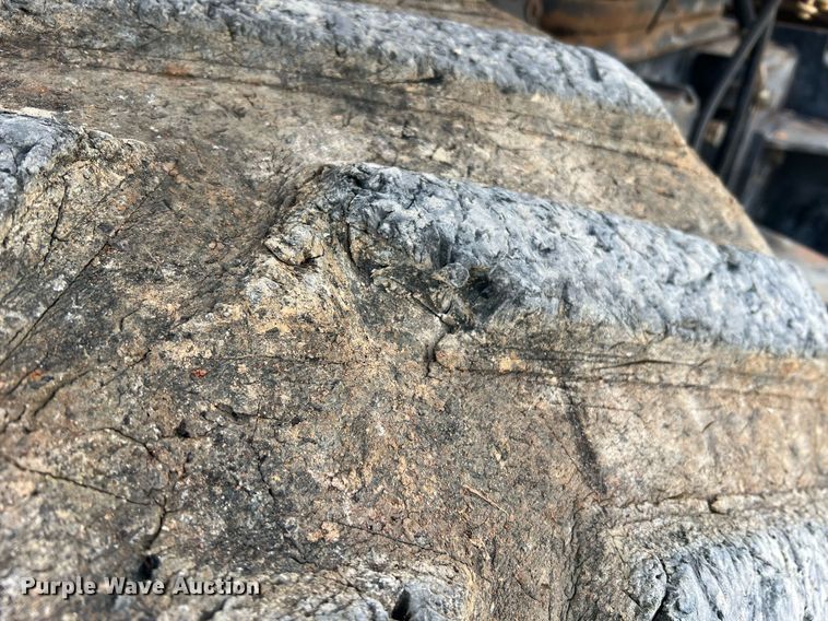 image for item NA9182 1994 Caterpillar Challenger 75C  tractor