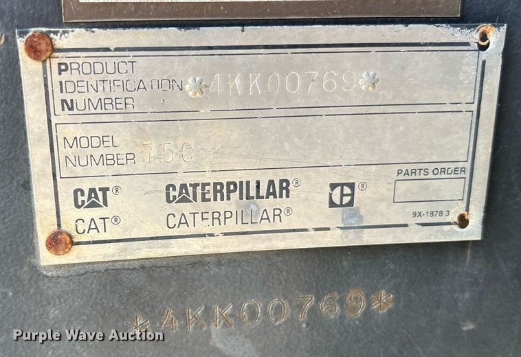 image for item NA9182 1994 Caterpillar Challenger 75C  tractor