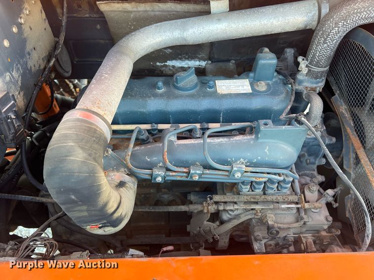 image for item NA9184 2004 Moffett M5500  forklift