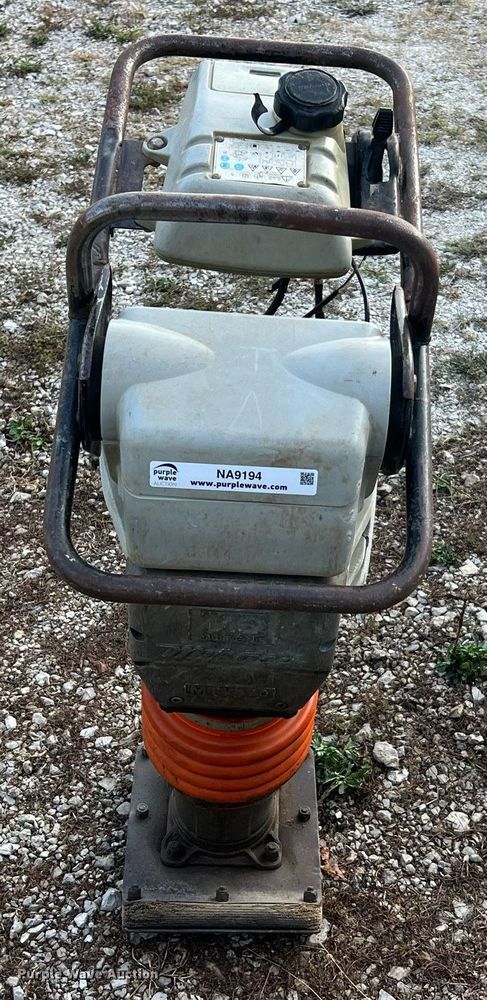 image for item NA9194 Mikasa MTX-70HD  plate compactor