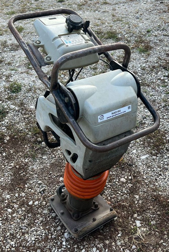 image for item NA9194 Mikasa MTX-70HD  plate compactor