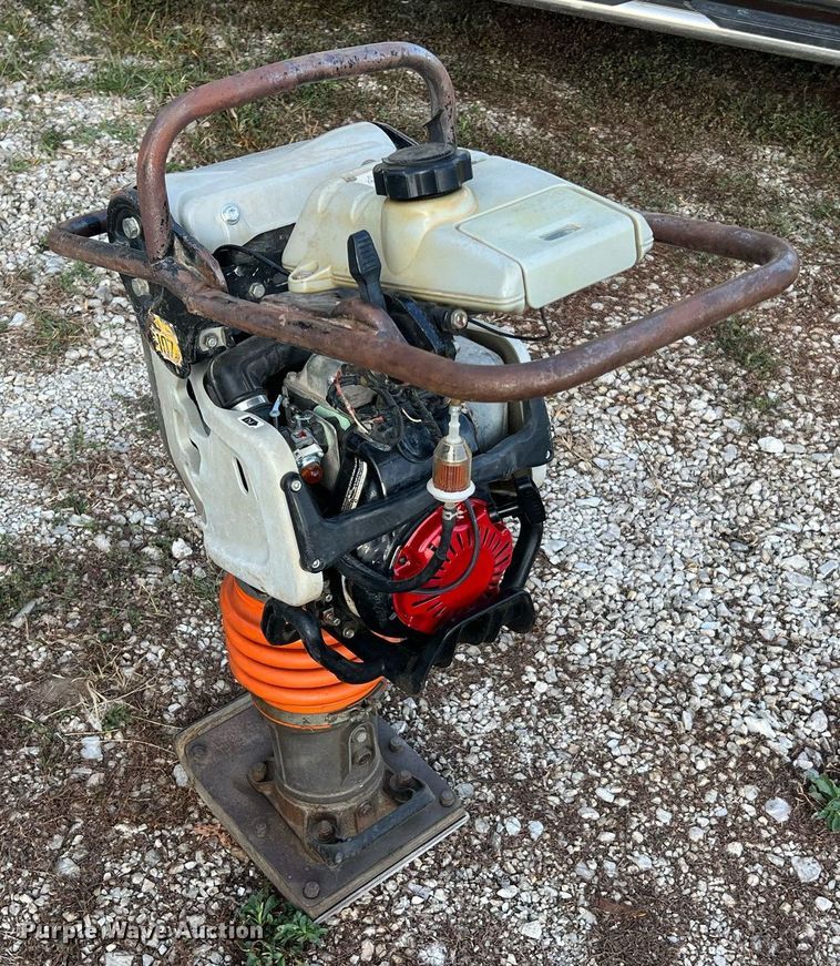 image for item NA9194 Mikasa MTX-70HD  plate compactor