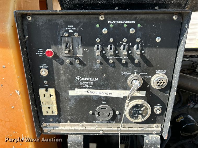 image for item NL9626 2011 Magnum  MTL3060M light plant