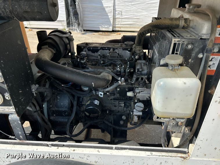 image for item NL9626 2011 Magnum  MTL3060M light plant