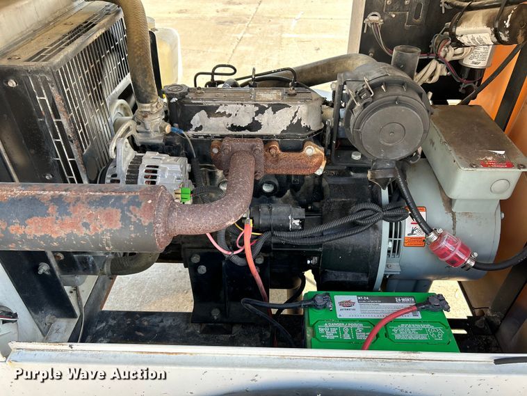 image for item NL9626 2011 Magnum  MTL3060M light plant