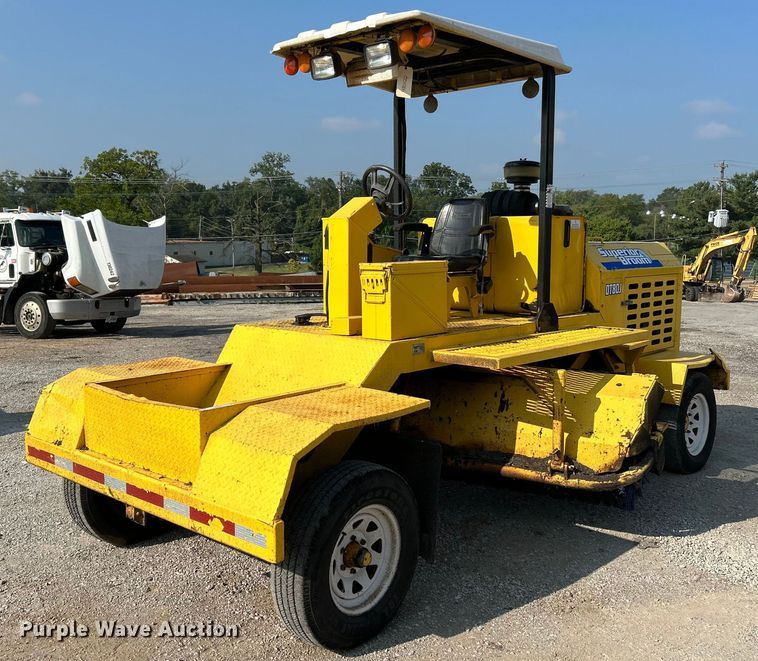 image for item NL9631 2008 Superior Broom DT80J  broom