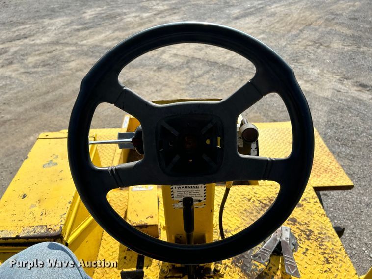 image for item NL9631 2008 Superior Broom DT80J  broom