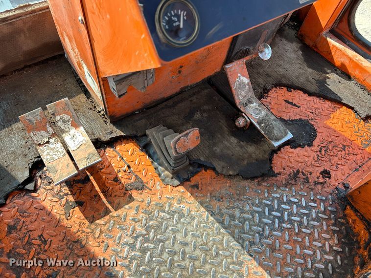 image for item NL9633 2017 Broce KR350  broom