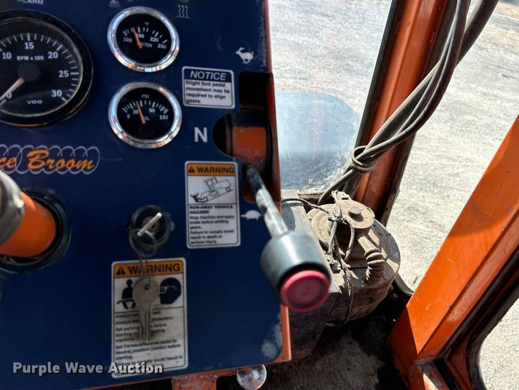 image for item NL9633 2017 Broce KR350  broom