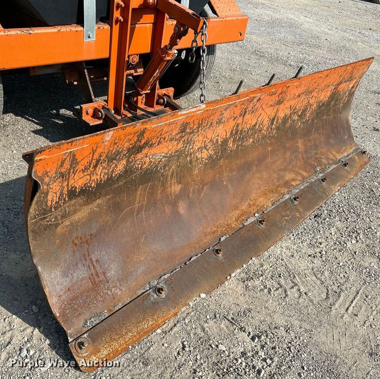 image for item NL9633 2017 Broce KR350  broom