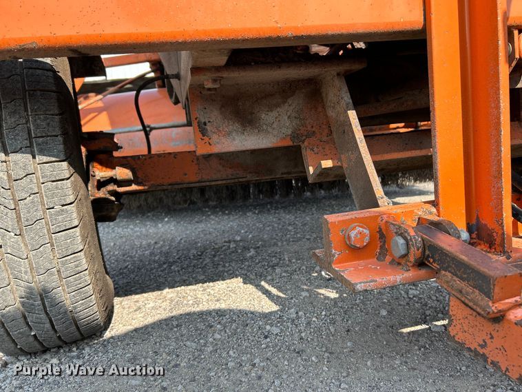 image for item NL9633 2017 Broce KR350  broom