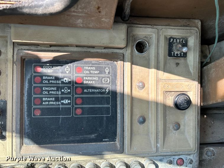 image for item NL9641 1984 Caterpillar 936  wheel loader