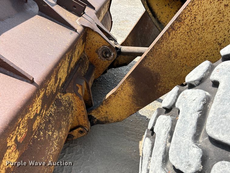 image for item NL9641 1984 Caterpillar 936  wheel loader