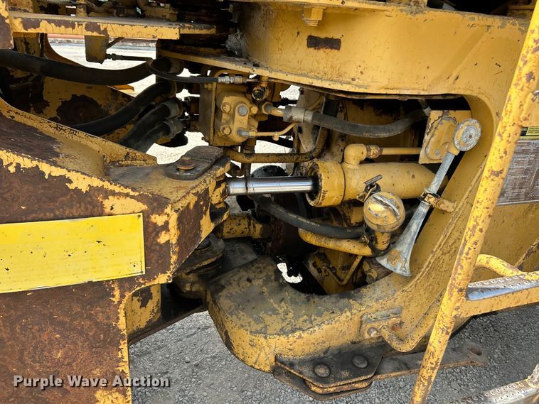 image for item NL9641 1984 Caterpillar 936  wheel loader