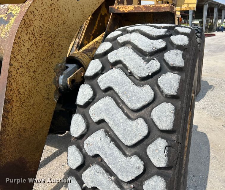 image for item NL9641 1984 Caterpillar 936  wheel loader