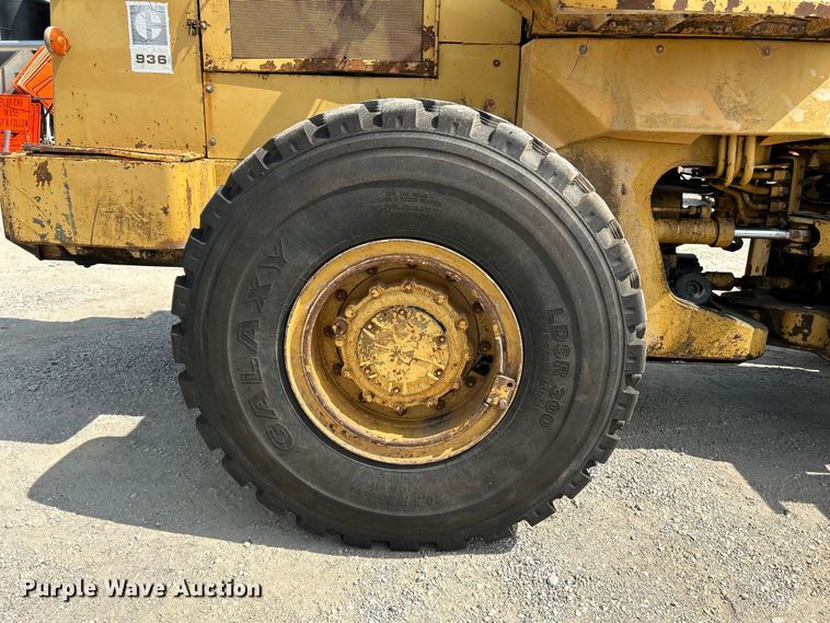 image for item NL9641 1984 Caterpillar 936  wheel loader