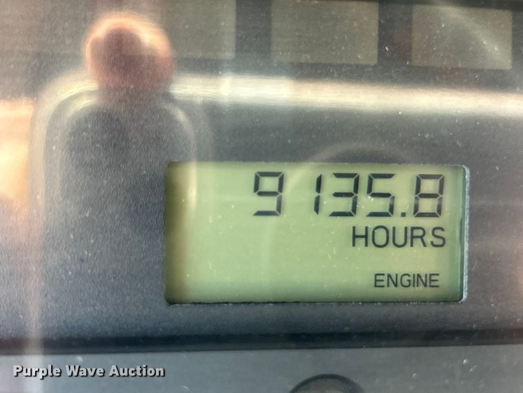 image for item NL9643 2006 Freightliner Business Class M2  oil distributor truck