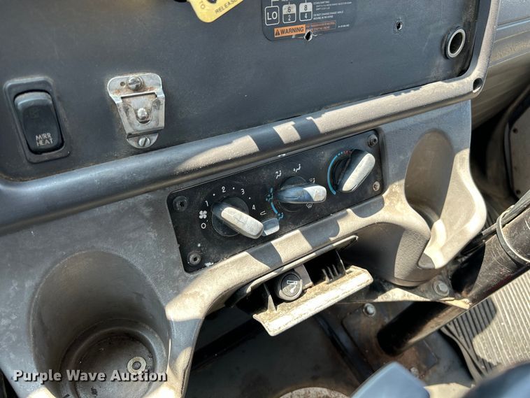 image for item NL9643 2006 Freightliner Business Class M2  oil distributor truck