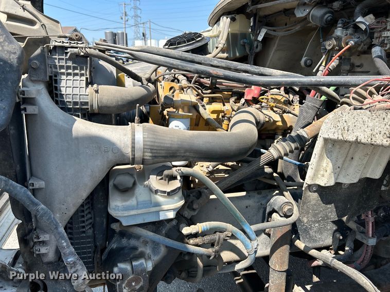 image for item NL9643 2006 Freightliner Business Class M2  oil distributor truck