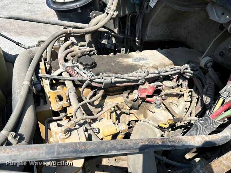 image for item NL9643 2006 Freightliner Business Class M2  oil distributor truck