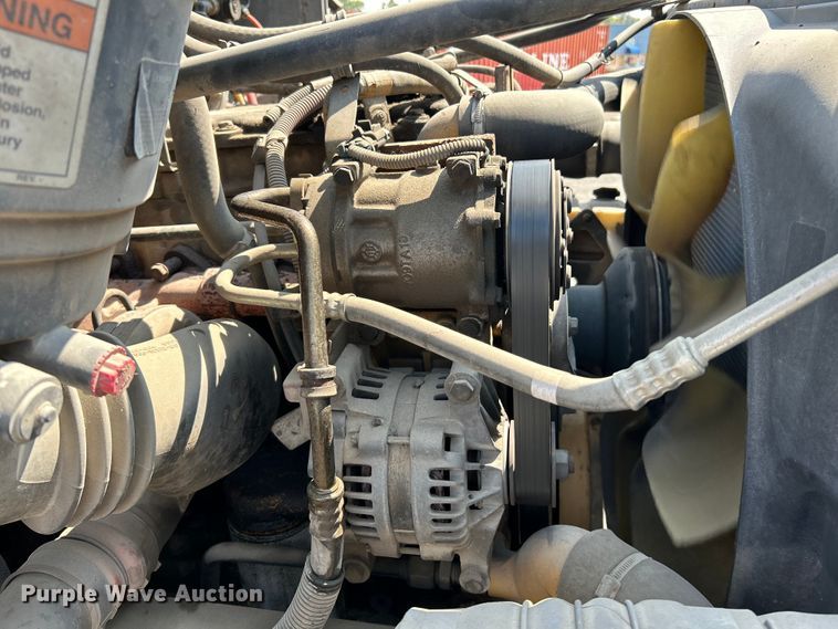 image for item NL9643 2006 Freightliner Business Class M2  oil distributor truck