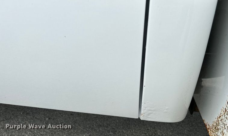 image for item NL9648 2012 Ford F550 Super Duty XL  chipper truck