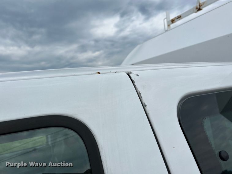 image for item NL9648 2012 Ford F550 Super Duty XL  chipper truck