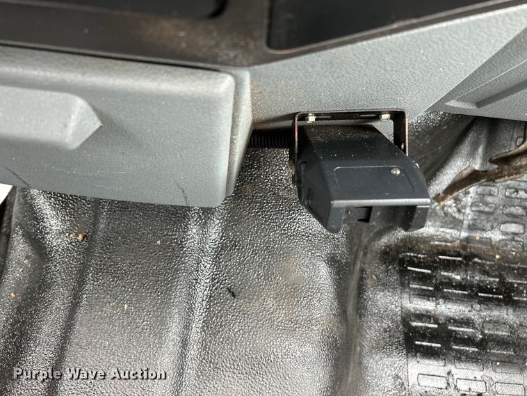 image for item NL9648 2012 Ford F550 Super Duty XL  chipper truck