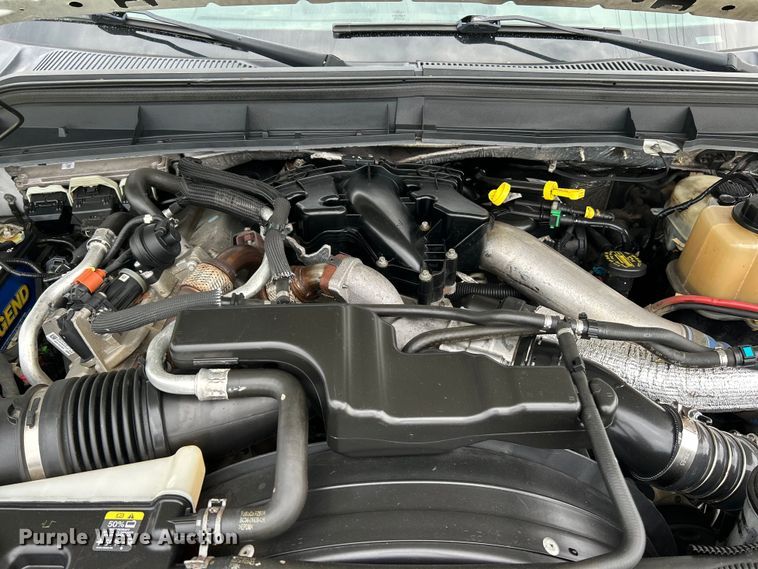 image for item NL9648 2012 Ford F550 Super Duty XL  chipper truck